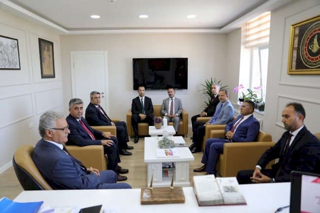 İl Milli Eğitim Müdürlüğü’nü ziyaret etti