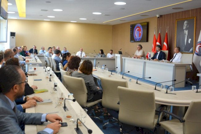 Eğitim öncesi toplantı yapıldı