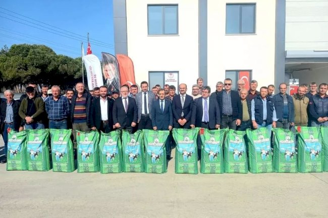 Tohumlar çiftçilere teslim edildi