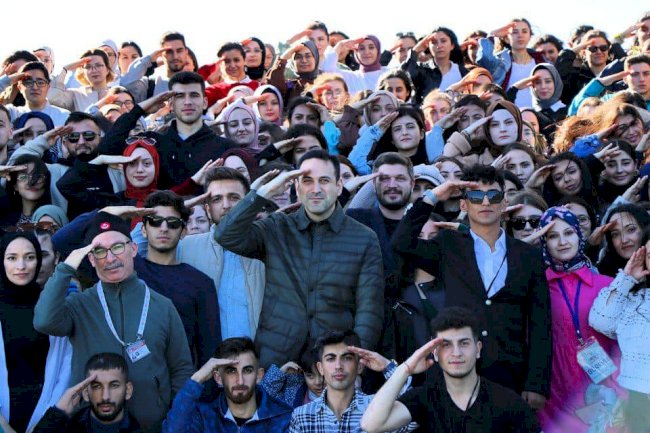 ‘ECDADIN İZİNDE 2023 NEFER’ AK GENÇLİK TARİHİ ALAN’DA 