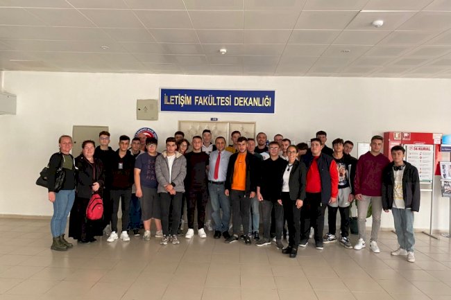 Balıkesirli öğrenciler ÇOMÜ’yü gezdi (03.11.2022)