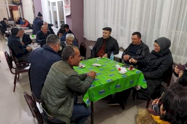 İstek ve talepleri dinliyor