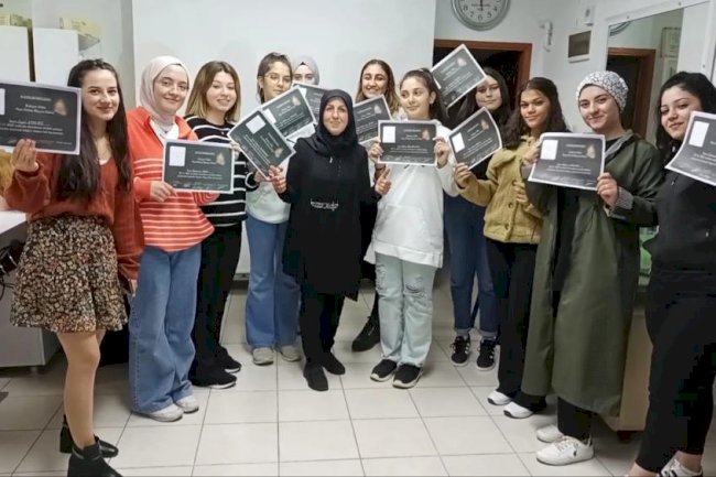 ‘SAÇA DOKUN, HAYATA DOKUN’ (08.12.2022)