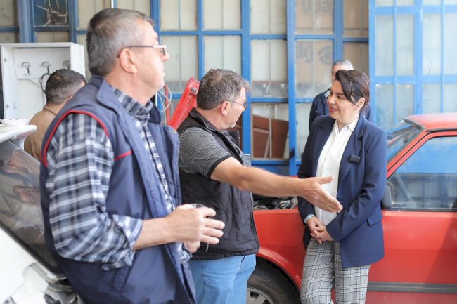 İskenderoğlu; “Esnafımızın yanındayız”
