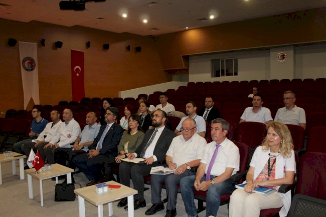 ÇOMÜ Hastanesinde Sağlık standartları görüşüldü