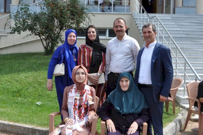 Kaymakam Dolu hatim cemiyetine katıldı