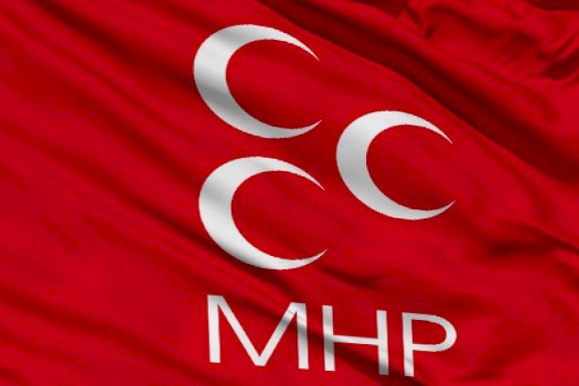 MHP’nin Ezine’de Başkan adayı Tahsin Yüksel