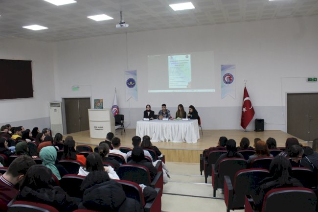 Ezine MYO’da Dünya Kadınlar Günü etkinliği