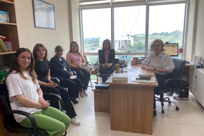 Akademisyenler toplantıda buluştu