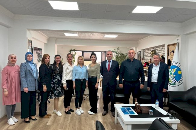 Başkan Oruçoğlu’na Ziyaretçi Akını