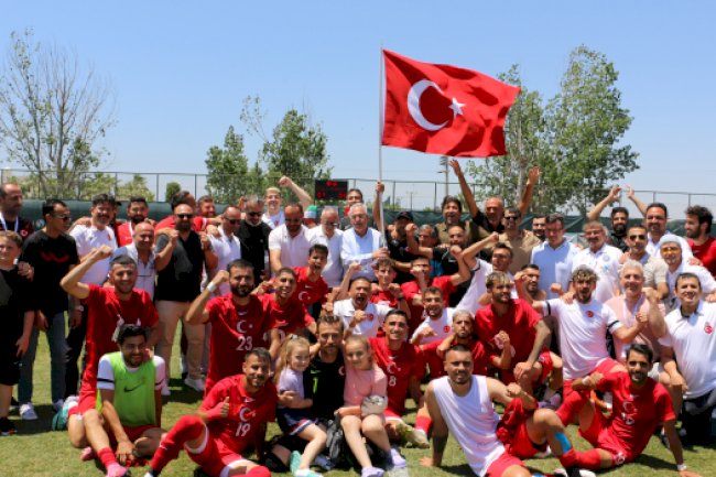İşitme Engelliler Futbol Millî Takımından Avrupa üçüncülüğü