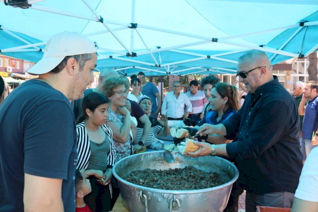 Geyikli’de kavurma ikramı