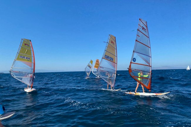 Rüzgar Sörfü Kampı sona erdi