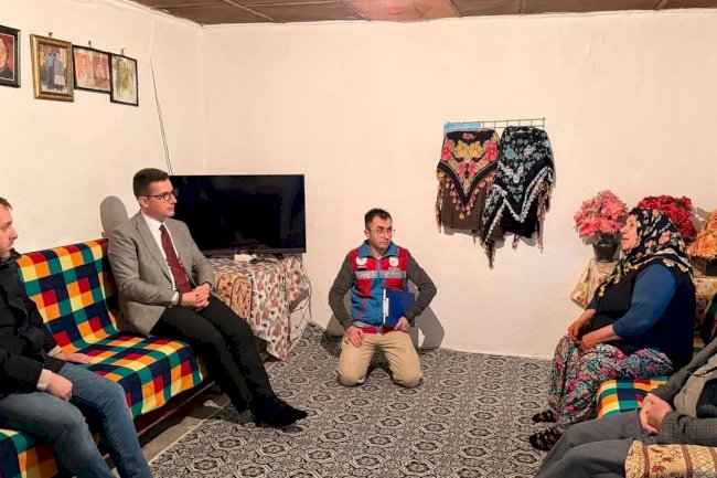 Ezine’de hane ziyaretleri: talepler yerinde dinlendi