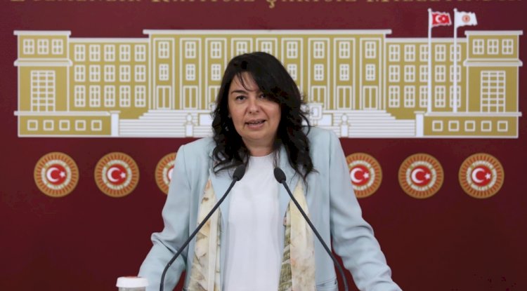 İskenderoğlu’ndan Gökhan’a sert tepki “ÜSLUBUNUZA VE SES TONUNUZA DİKKAT EDİN”