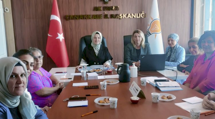 AK Parti’de Sandık Eğitim Toplantısı yapıldı