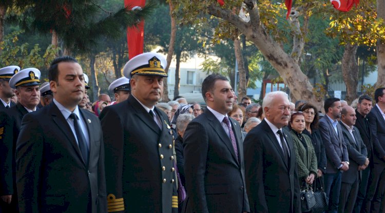 Lapseki’de 10 Kasım töreni 
