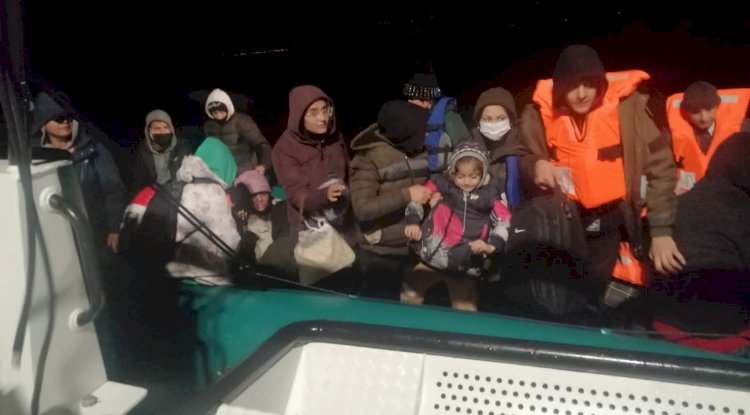 38 düzensiz göçmen kurtarıldı (17.11.2022)