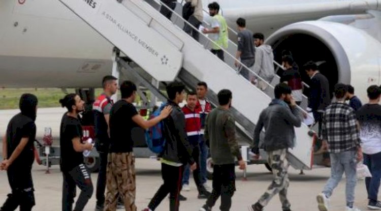 104 bin 272 göçmen sınır dışı edildi 