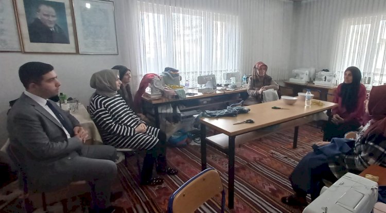 Kursiyerlerle buluştu  (08.12.2022)