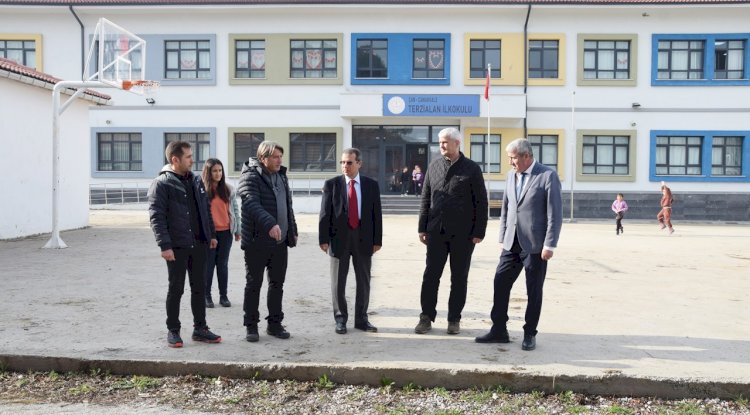 Terzialan İlkokulu’nu inceledi 