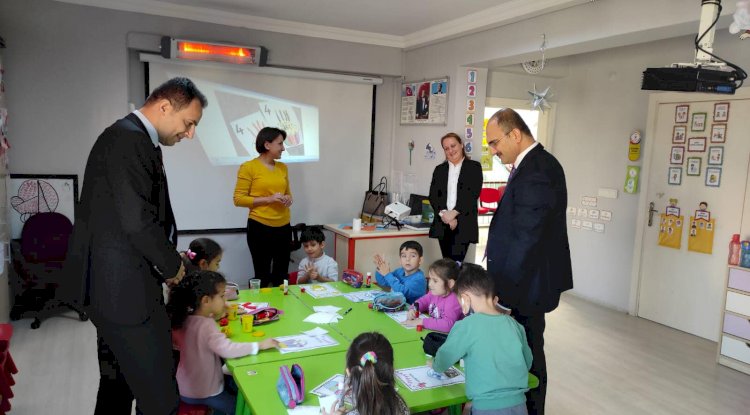 Abacı, miniklerle buluştu