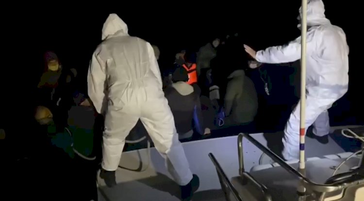 44 düzensiz göçmen kurtarıldı