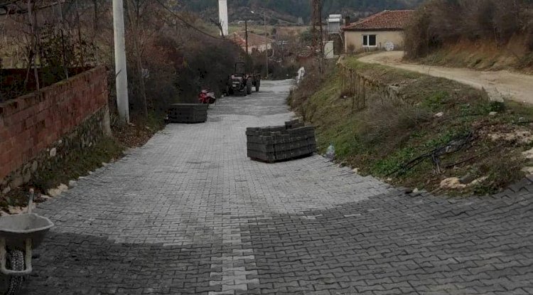 Köy yolları yenileniyor