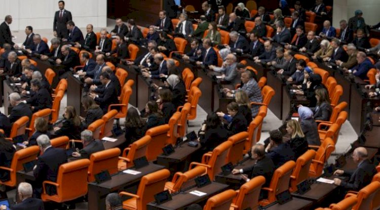 EYT, TBMM’DE KABUL EDİLDİ