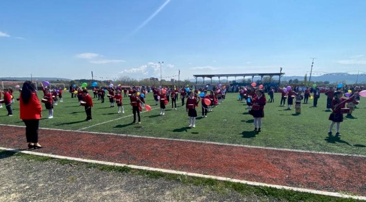 Ayvacık’ta 23 Nisan Kutlandı