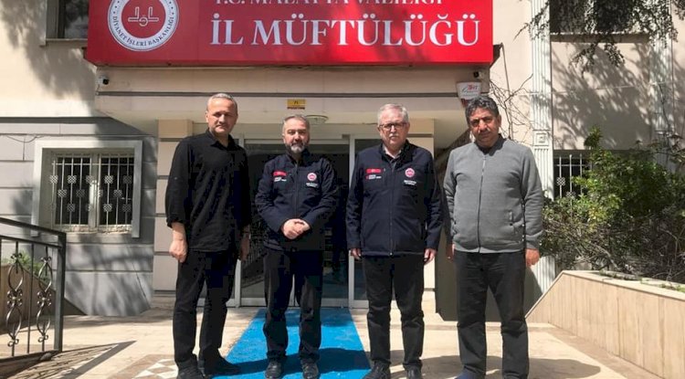 Çanakkale  Müftüsü Afet Bölgesini Ziyaret Etti