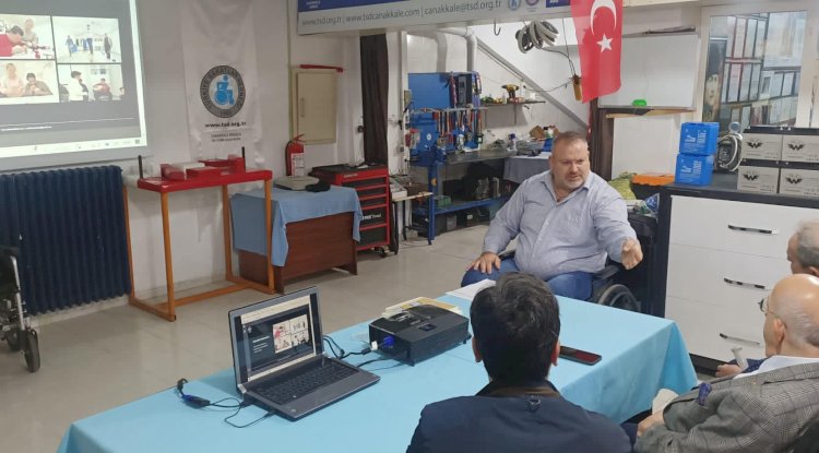 Rektör Murat Türkiye Sakatlar Derneği Çanakkale Şubesi’ni Ziyaret Etti