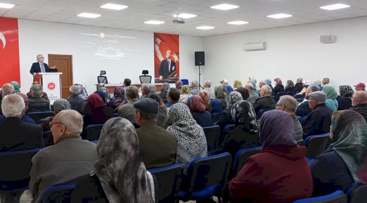 Kutsal Topraklara Gidecek Vatandaşlar Eğitime Katıldı