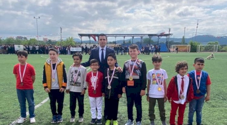 Ayvacık’ta 19 Mayıs Kutlandı