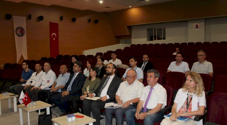 ÇOMÜ Hastanesinde Sağlık standartları görüşüldü