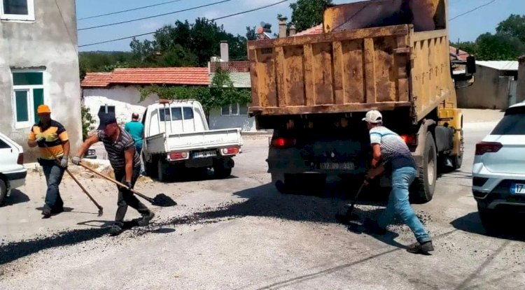 Kemallı köyü yolları onarıldı