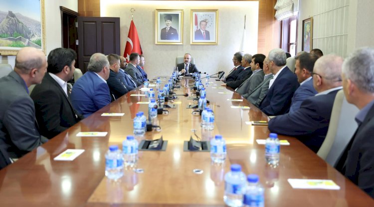 Turan, Ezine heyetini ağırladı