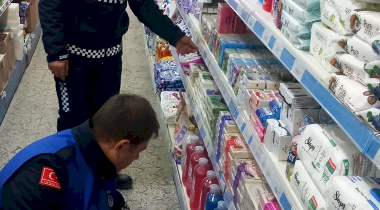 Marketler denetleniyor