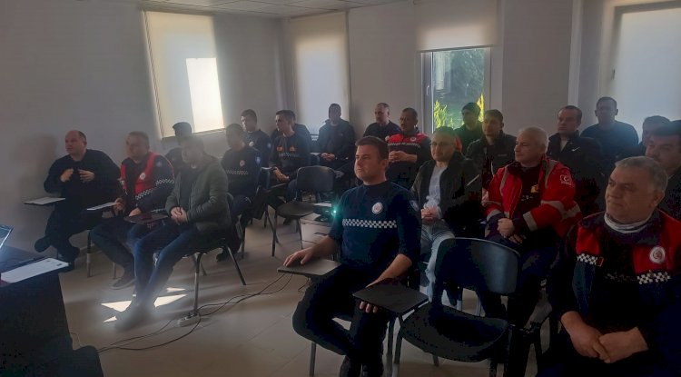 İtfaiye personeli eğitimde buluştu