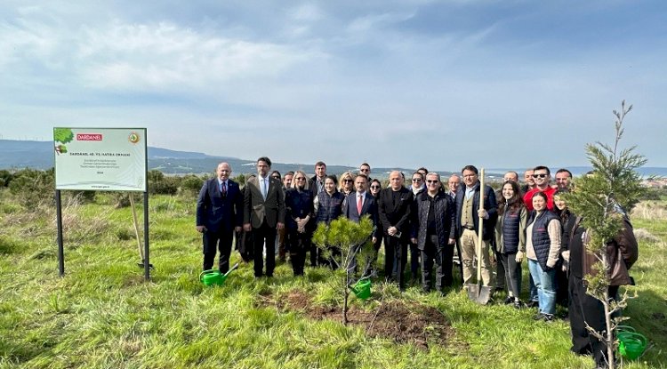 Dardanel 40. Yıl Hatıra Ormanı için fidanlar dikildi