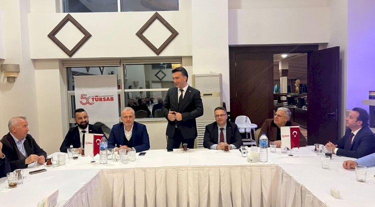 İftar yemeğinde buluştular