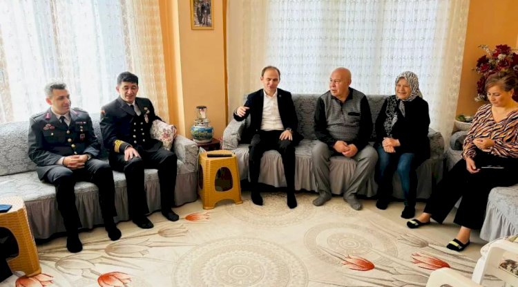 Kaymakam Sak, Gazileri ziyaret etti