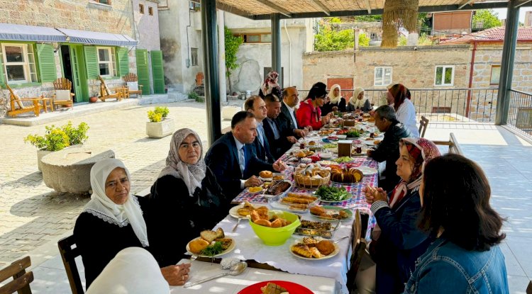 Kaymakam Sak kahvaltı programına katıldı