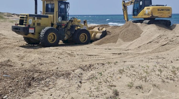 Geyikli sahili temizleniyor