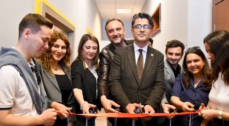KampüsCast ÇOMÜ Kurumsal İletişim Direktörlüğü Bünyesinde Açıldı