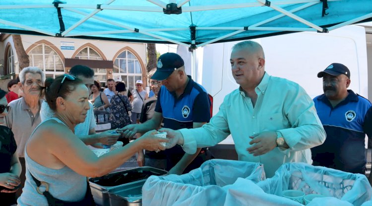 Geyikli Belediyesi’nden aşure ikramı