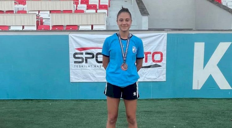 Şimal Alkan’dan önemli başarı