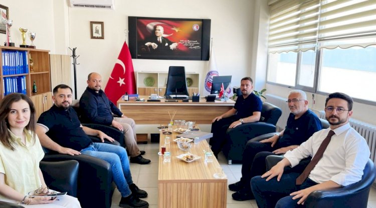 AK Parti’den hayırlı olsun ziyareti