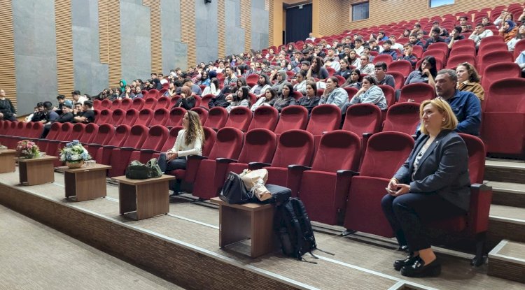 Ezine’de Bilim Rüzgârı: Öğrenciler Lazer Teknolojisini Yakından Tanıdı