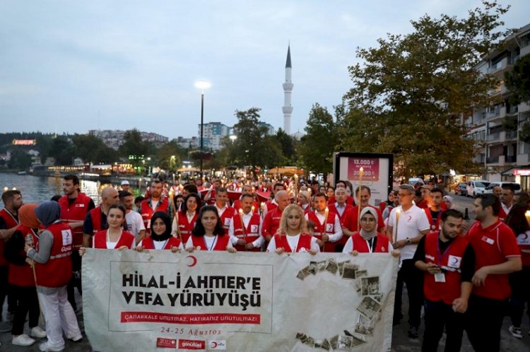 “Hilal-i Ahmer’a Vefa Yürüyüşü”